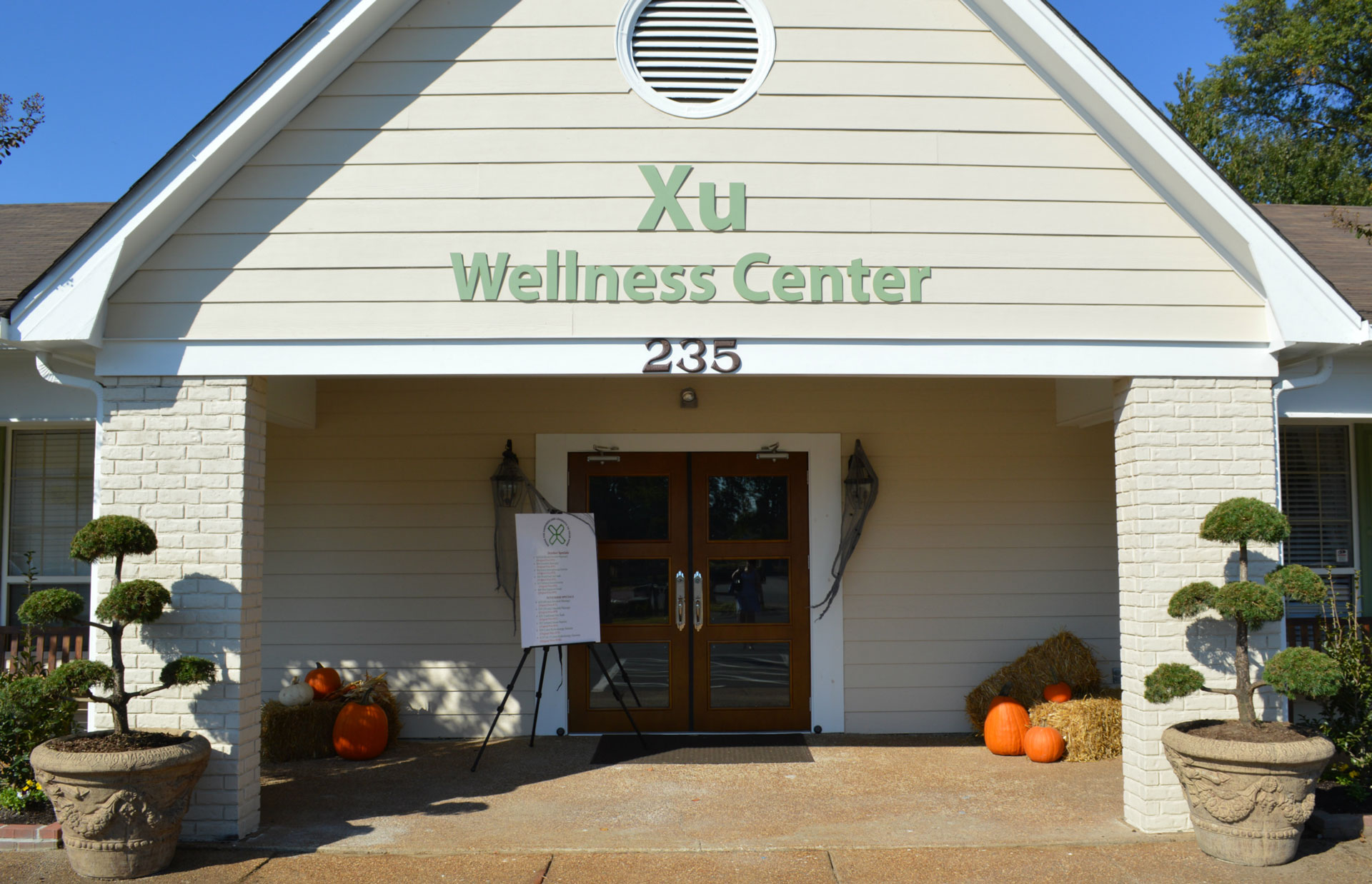 front view of Xu Wellness Center in Cordova TN